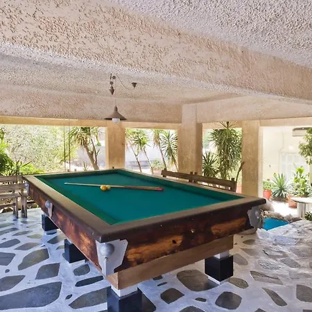 Philoxenia 2 * كارباثوس