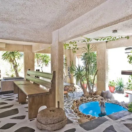 Philoxenia 2 * كارباثوس